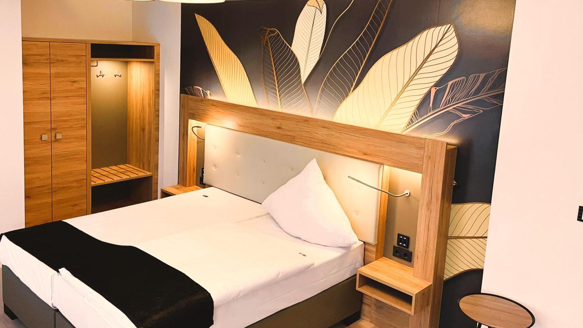 Akzent Hotel Tietmeyer & Cross Side 쇼핀겐 외부 사진