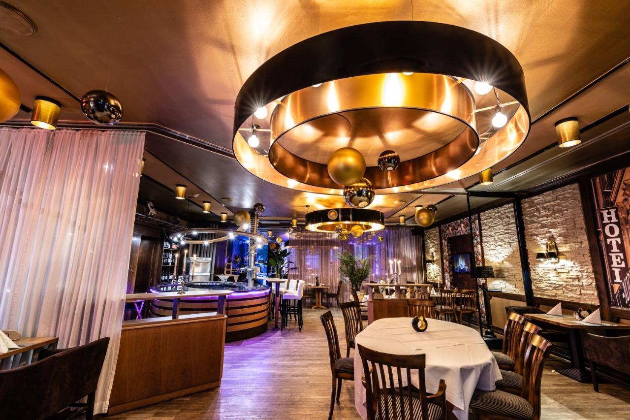 Akzent Hotel Tietmeyer & Cross Side 쇼핀겐 외부 사진